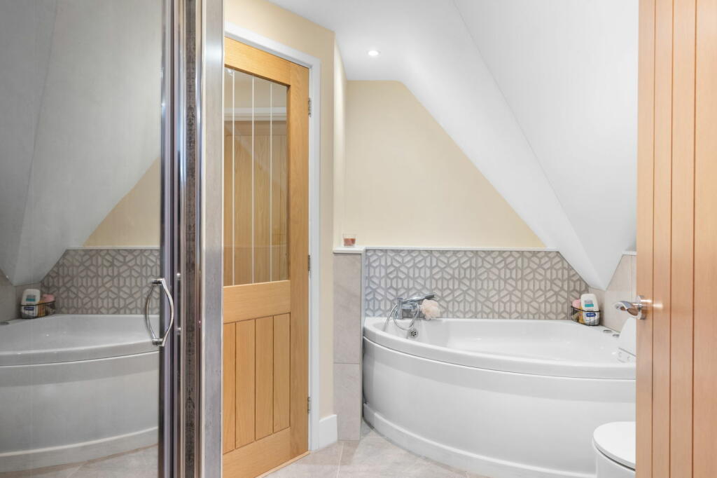 Additional image 29 of King Street, Rampton