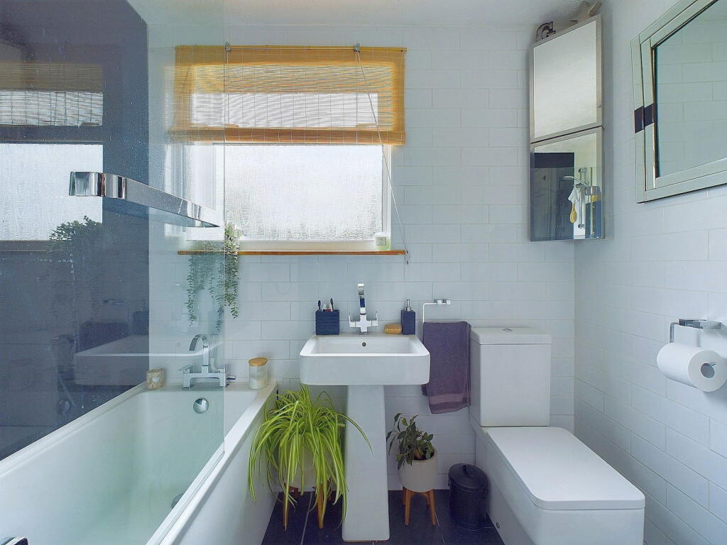 Additional image 15 of Congreve Road, Worthing BN14 8EJ