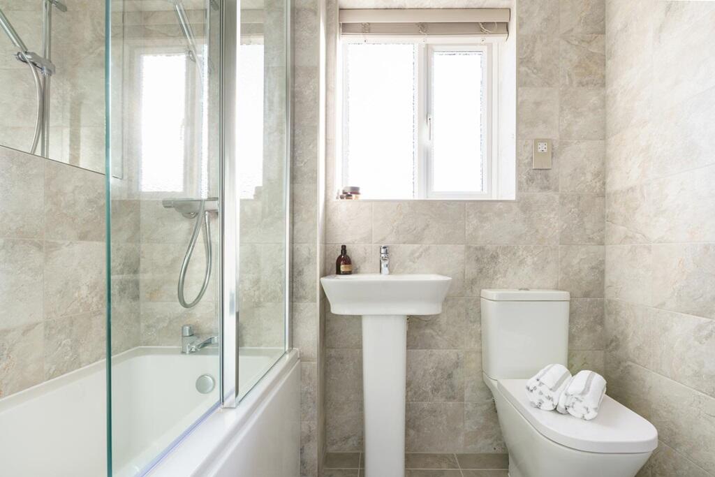 Additional image 11 of Quince Way, Ely, Cambridgeshire, CB6 2YL