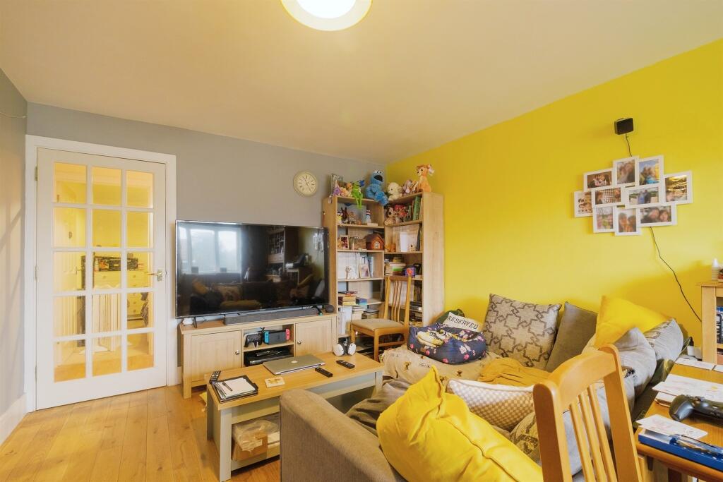 Additional image 14 of Horn Book, SAFFRON WALDEN