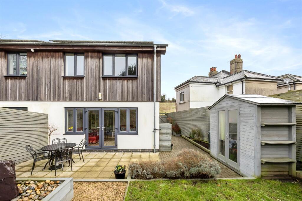 Additional image 19 of Mile Oak Road, Portslade, Brighton