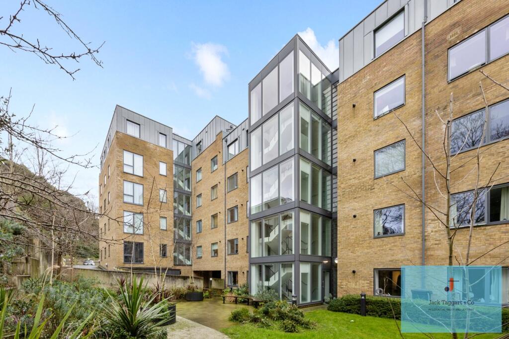 Additional image 13 of Hove Park Gardens, Hove, BN3