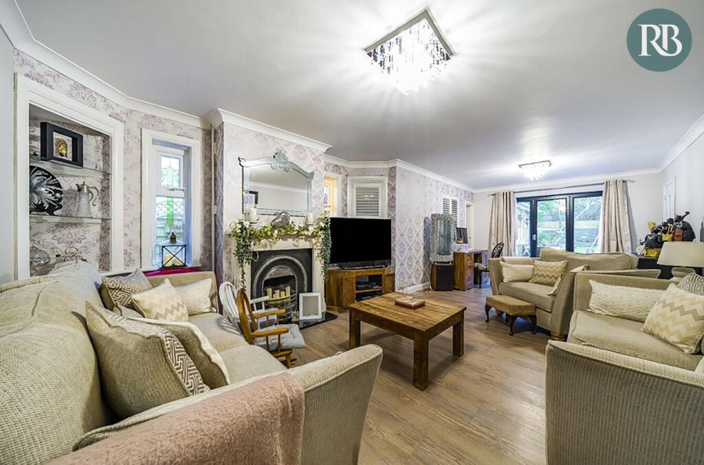 Additional image 11 of Croft Avenue, Southwick, Brighton, BN42 4AA