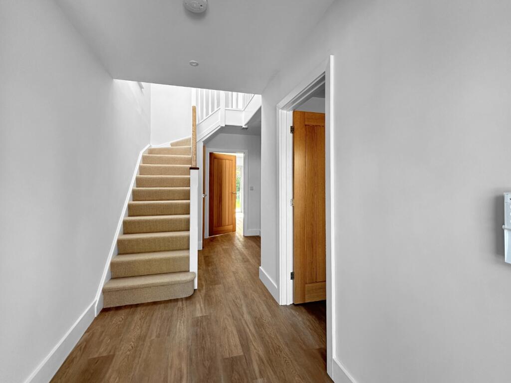 Additional image 4 of Old English Close, Harston