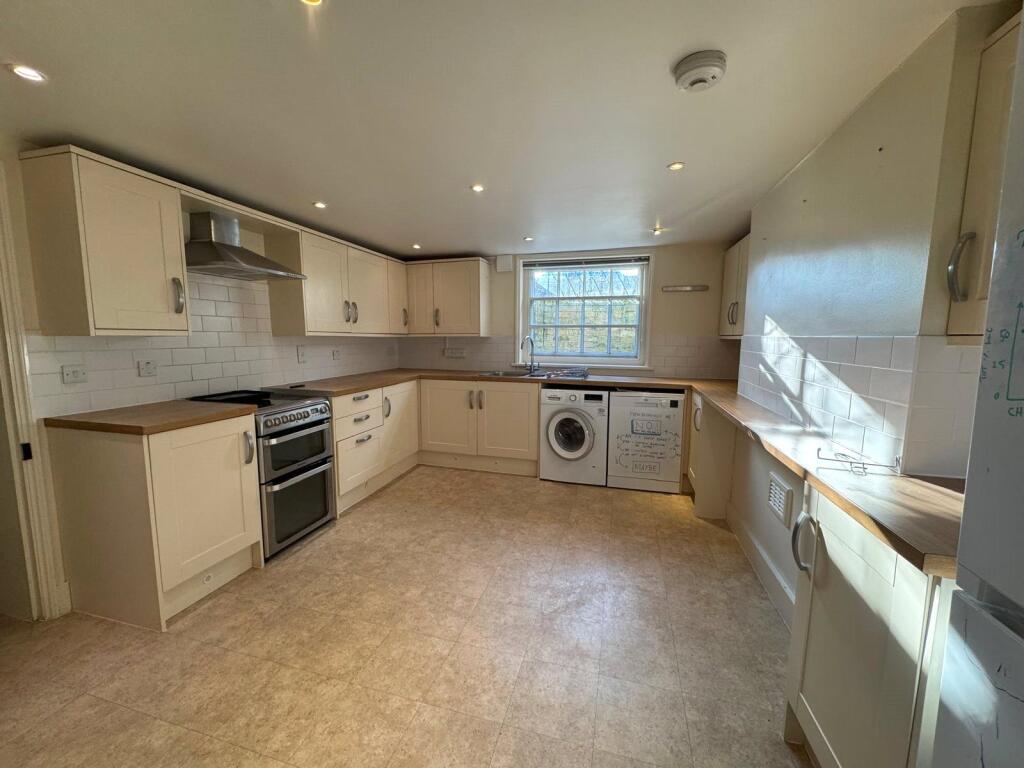 Additional image 2 of New Square, Cambridge, Cambridgeshire