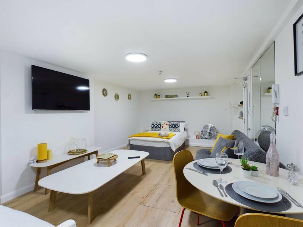 Additional image 6 of Bond Street, Brighton