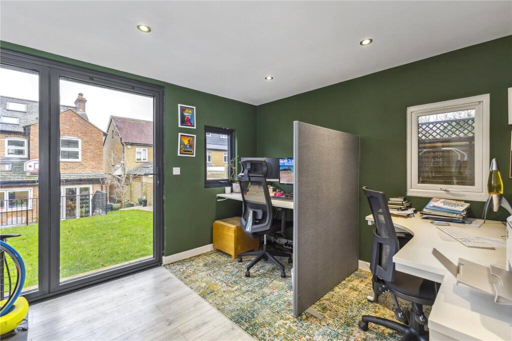 Additional image 19 of Marquis Lane, Harpenden, Hertfordshire, AL5