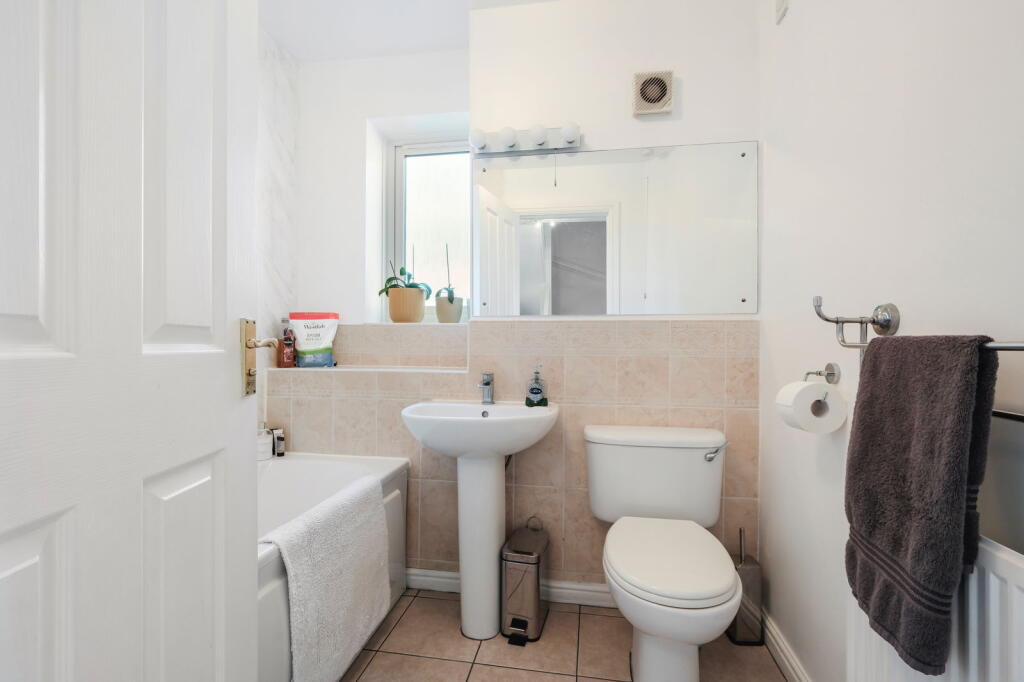 Additional image 10 of Mallow Drive, Woodland Grange, Bromsgrove, B61 0UP