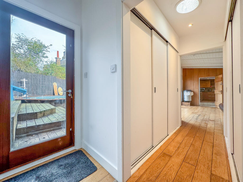 Additional image 39 of Little Green, Cheveley, Newmarket, Suffolk