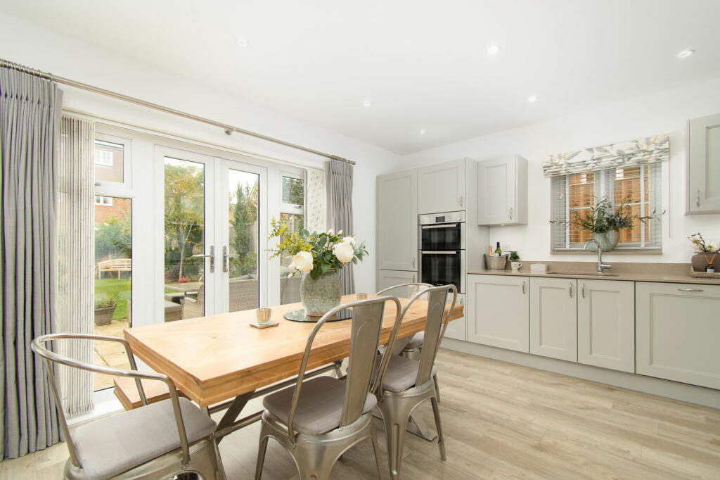 Additional image 8 of Highfields Caldecote, CB23 7BW