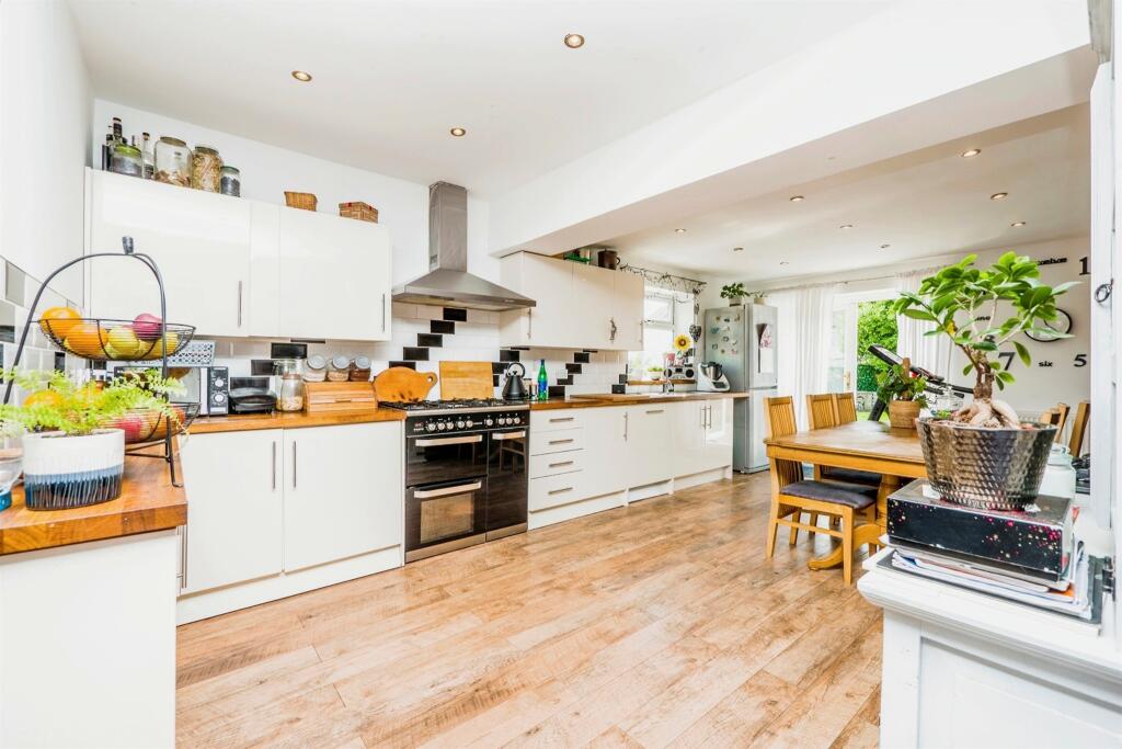 Additional image 4 of Gallamuir Road, Tremorfa, Cardiff