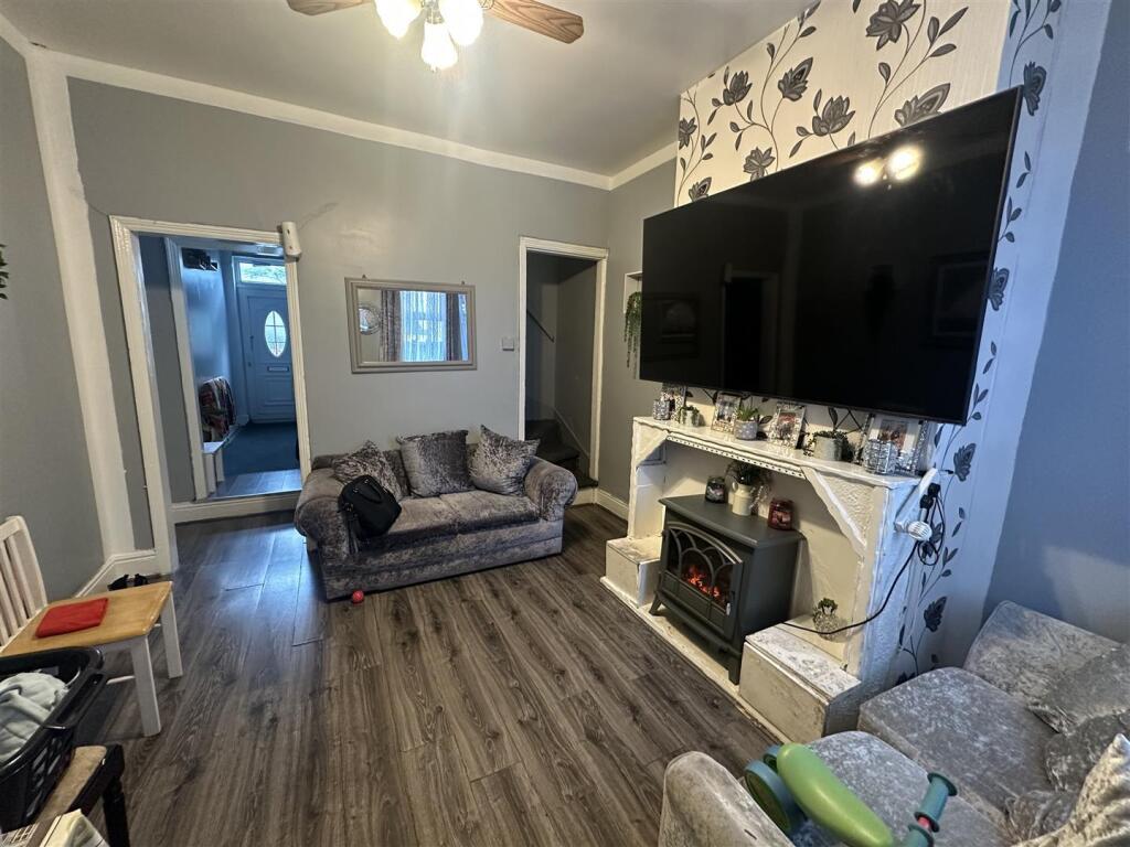 Additional image 2 of Electric Avenue, Birmingham