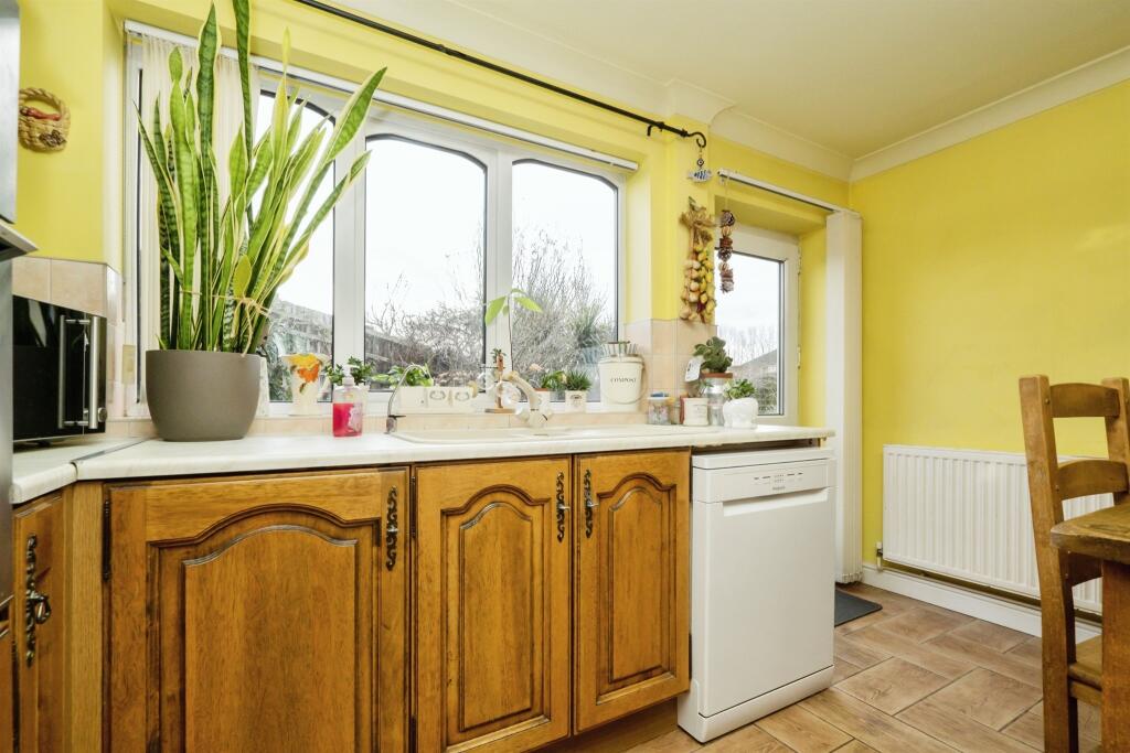 Additional image 9 of Perry Park Crescent, BIRMINGHAM