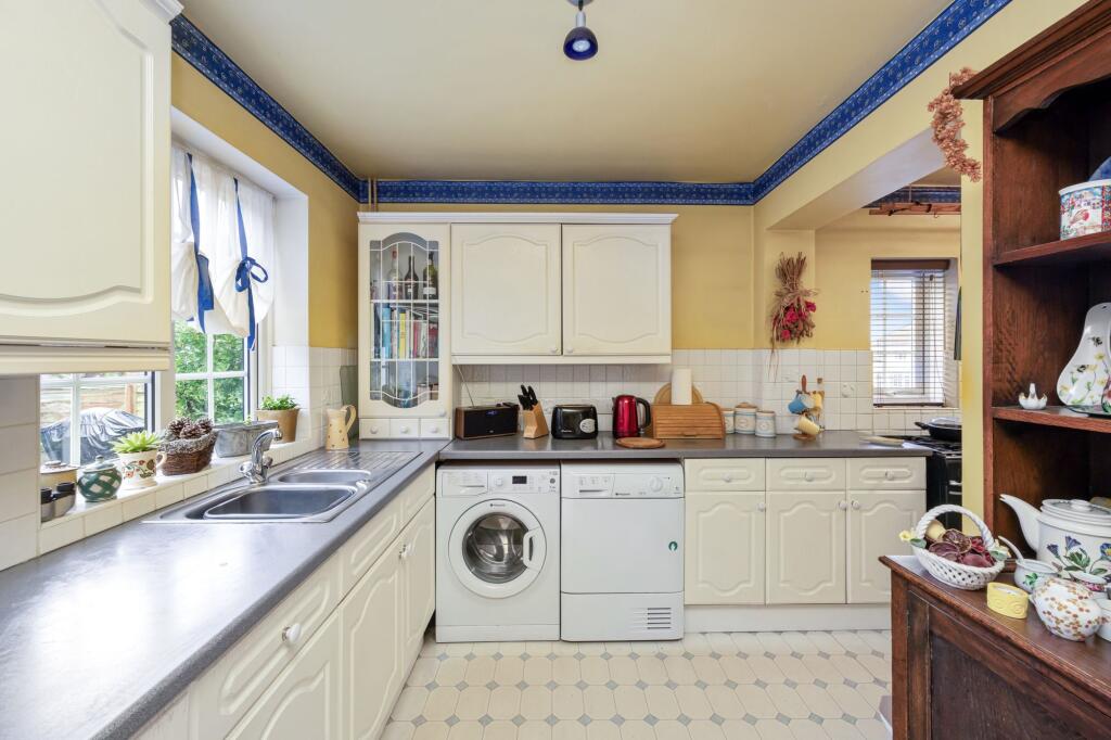 Additional image 7 of Greenways Crescent, Shoreham-By-Sea, BN43