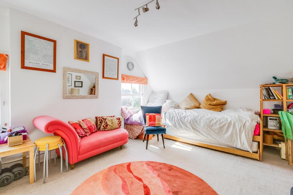 Additional image 21 of Hall Place Gardens, St Albans, AL1