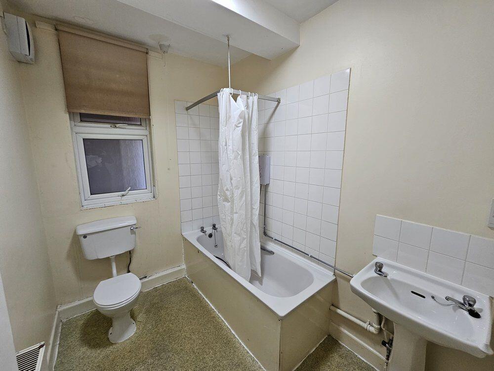 Additional image 55 of 125 - 127 Anderton Park Road, Moseley, Birmingham, West Midlands, B13 9DQ