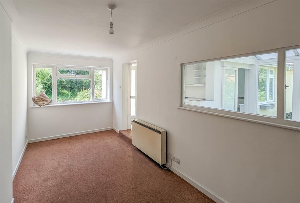 Additional image 10 of The Street, Lidgate