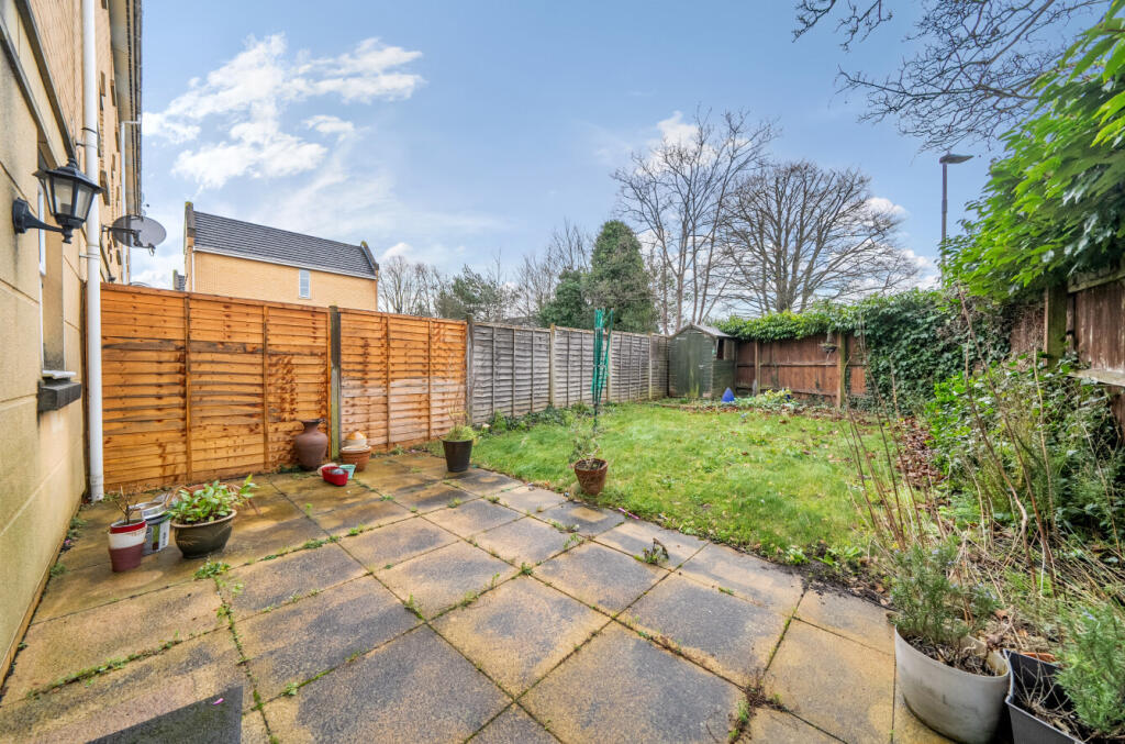 Additional image 15 of Sparkes Close, Bromley, BR2