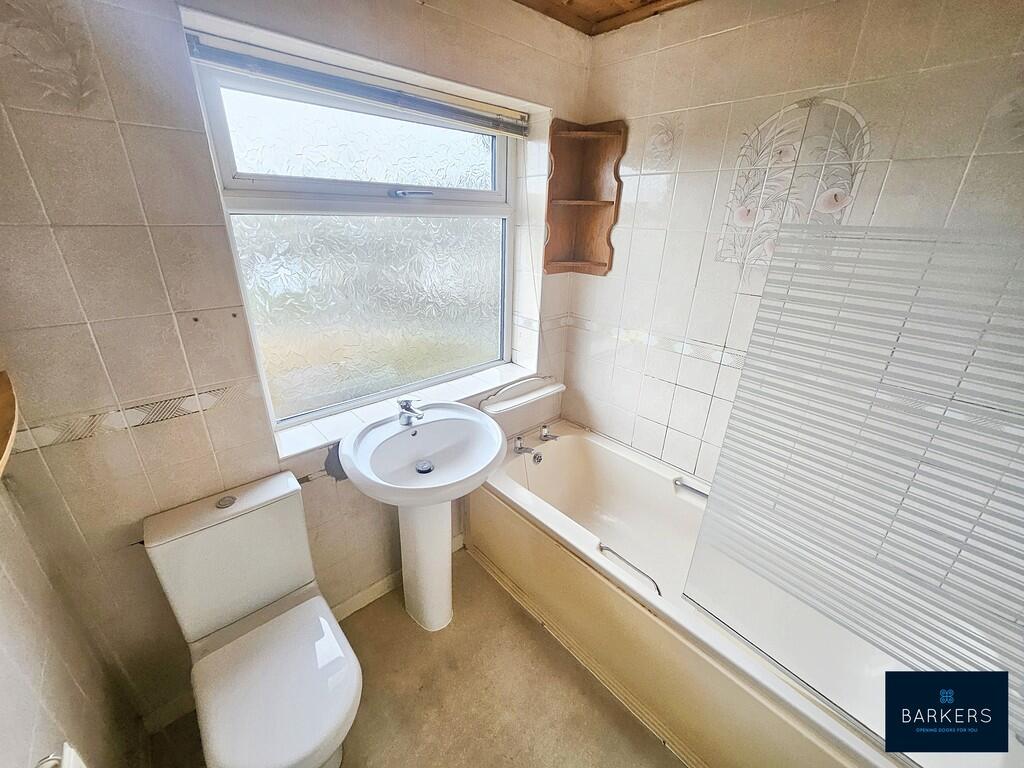 Additional image 13 of Bottoms Lane, Birkenshaw