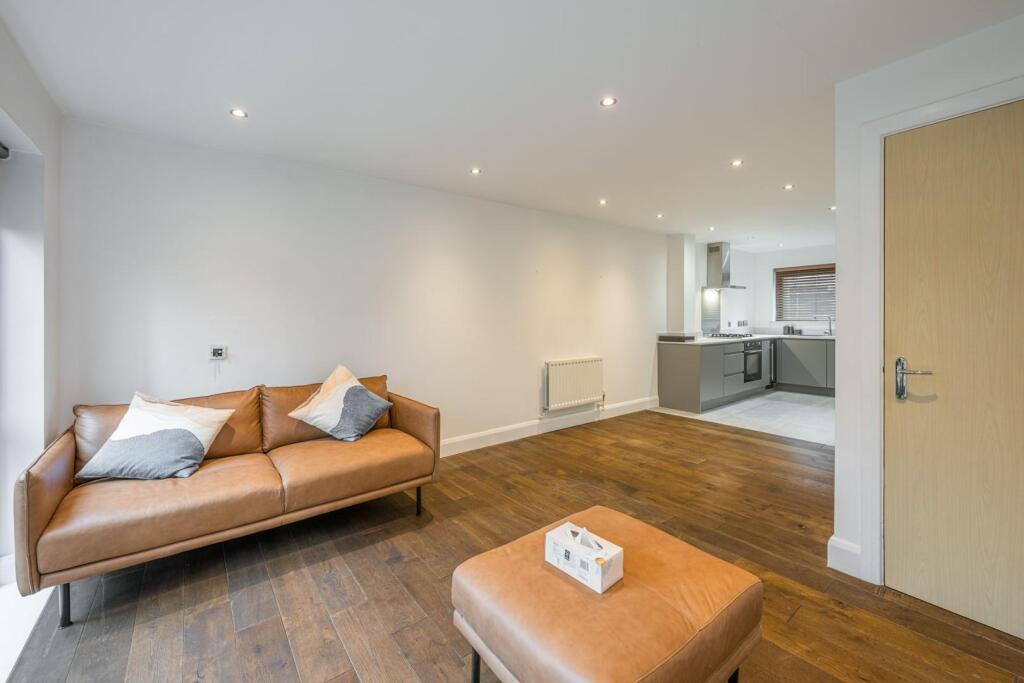 Additional image 29 of Longleat Avenue, Birmingham