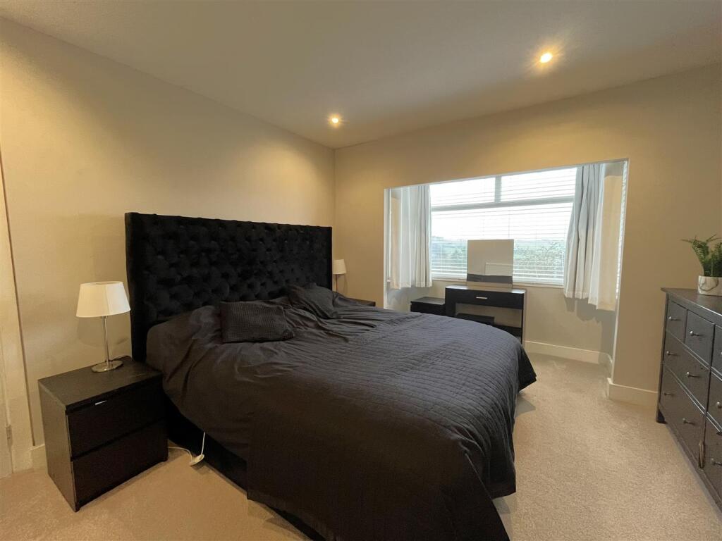 Additional image 13 of Whitehall Road, Wyke, Bradford