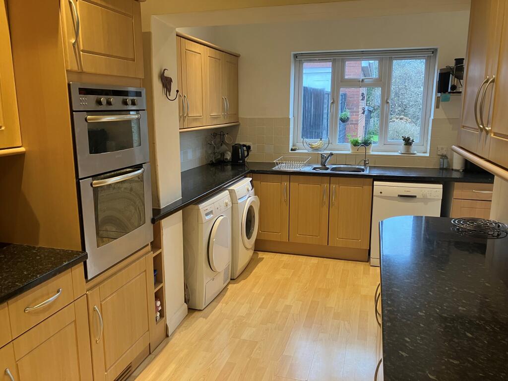 Additional image 4 of Goldcroft, Yeovil, Somerset