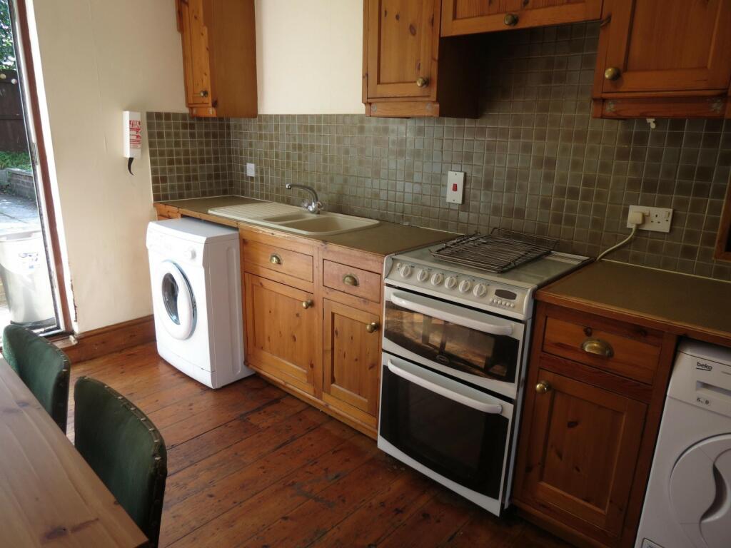 Additional image 3 of 4 bedroom Detached House in Winton