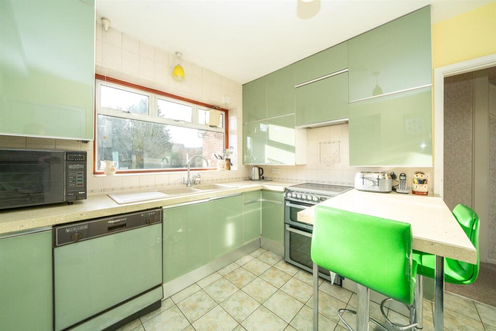 Additional image 9 of Foxcroft, St Albans