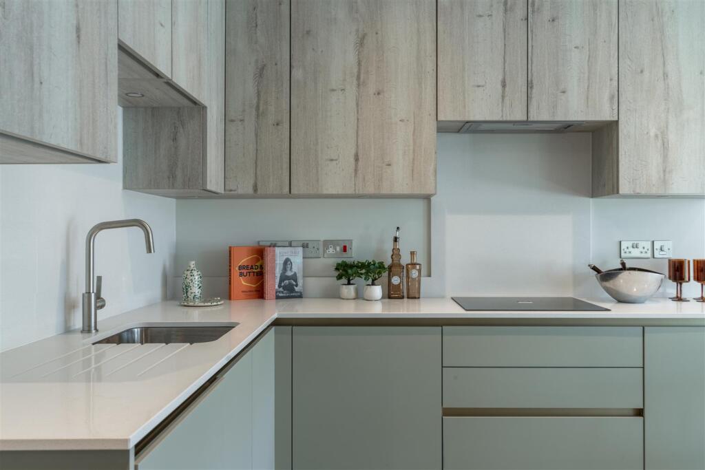 Additional image 6 of Danecourt Road, Ashley Cross