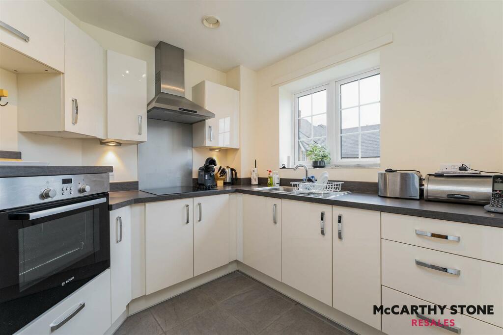 Additional image 6 of Roslyn Court, Lisle Lane, Ely, Cambridgeshire, CB7 4FA