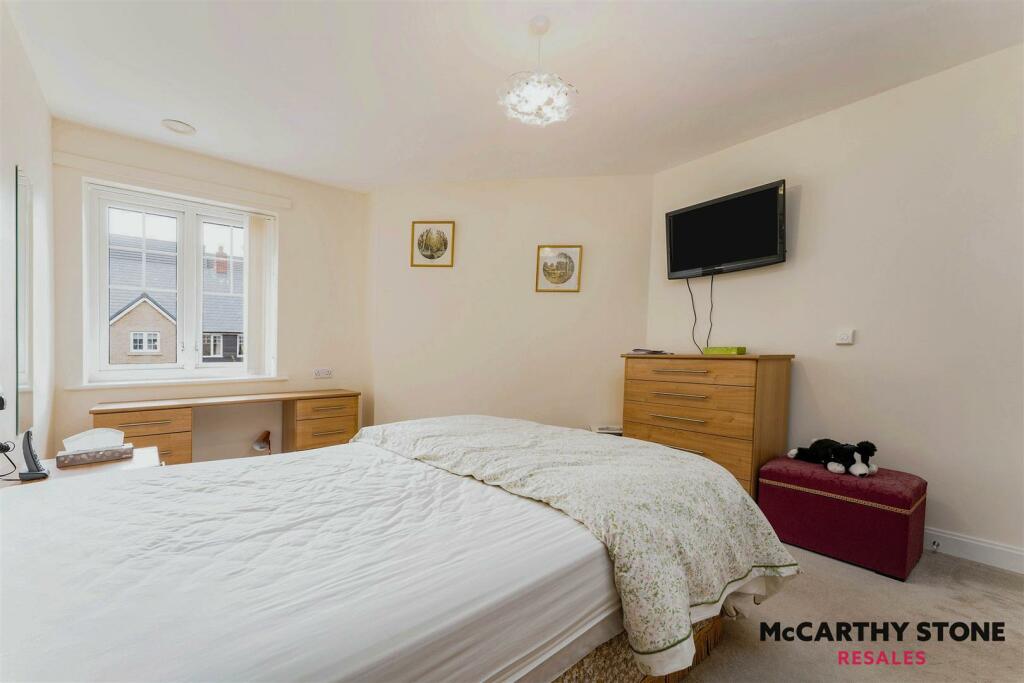 Additional image 8 of Roslyn Court, Lisle Lane, Ely, Cambridgeshire, CB7 4FA