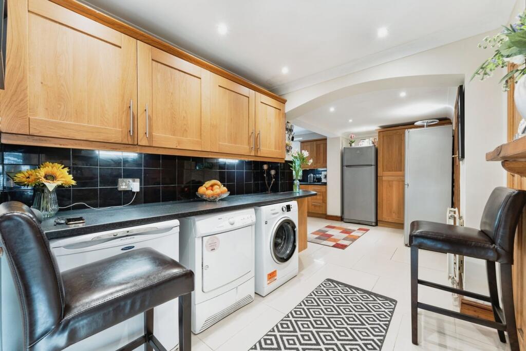 Additional image 6 of Fordham Road, Newmarket, CB8