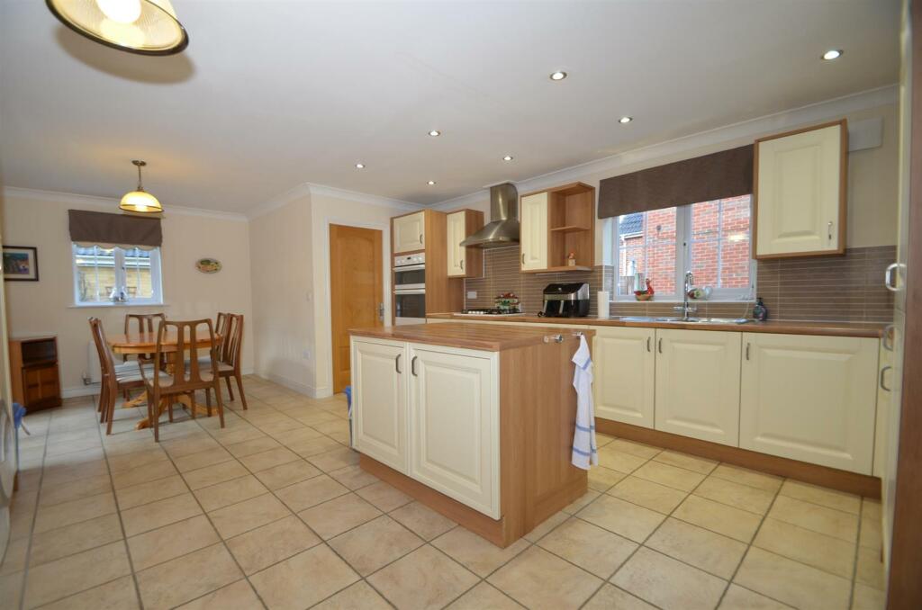 Additional image 6 of Aspen Way, Soham, Ely