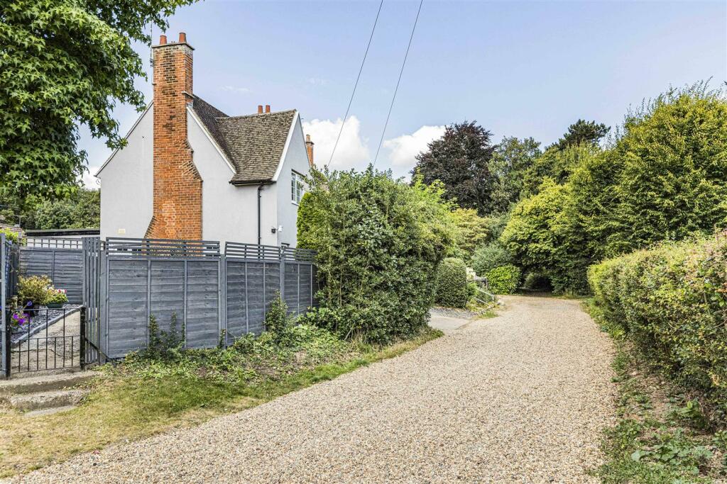 Additional image 21 of Woodside, Rickling Green, Saffron Walden