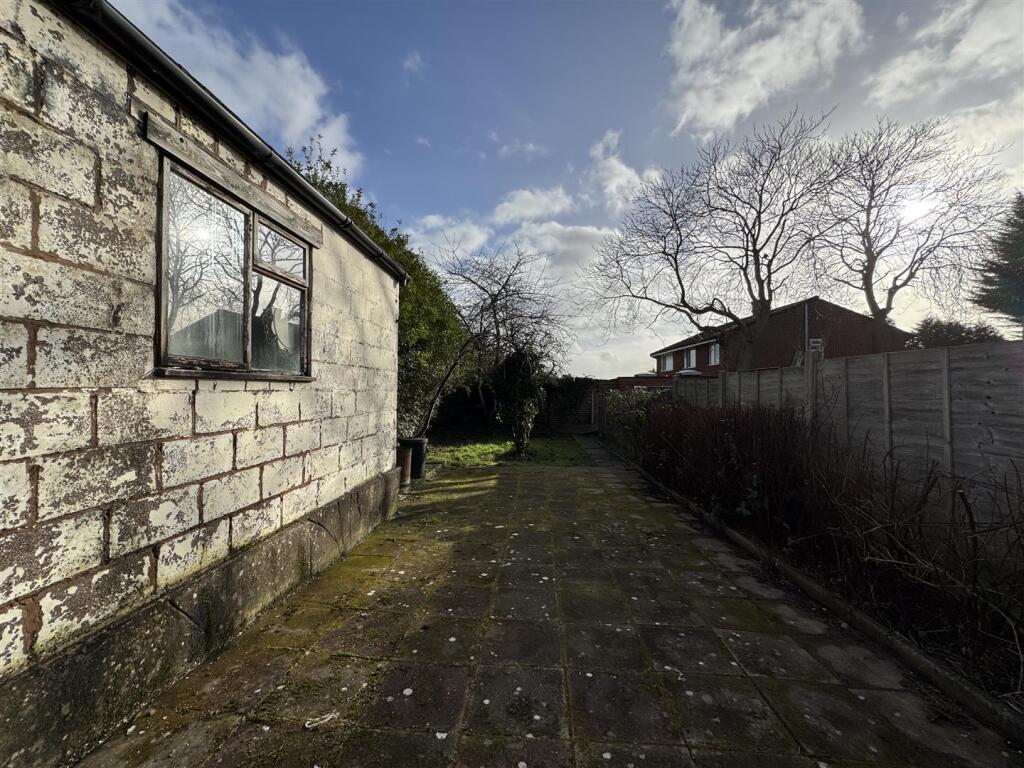 Additional image 29 of Gainsborough Road, Great Barr, Birmingham