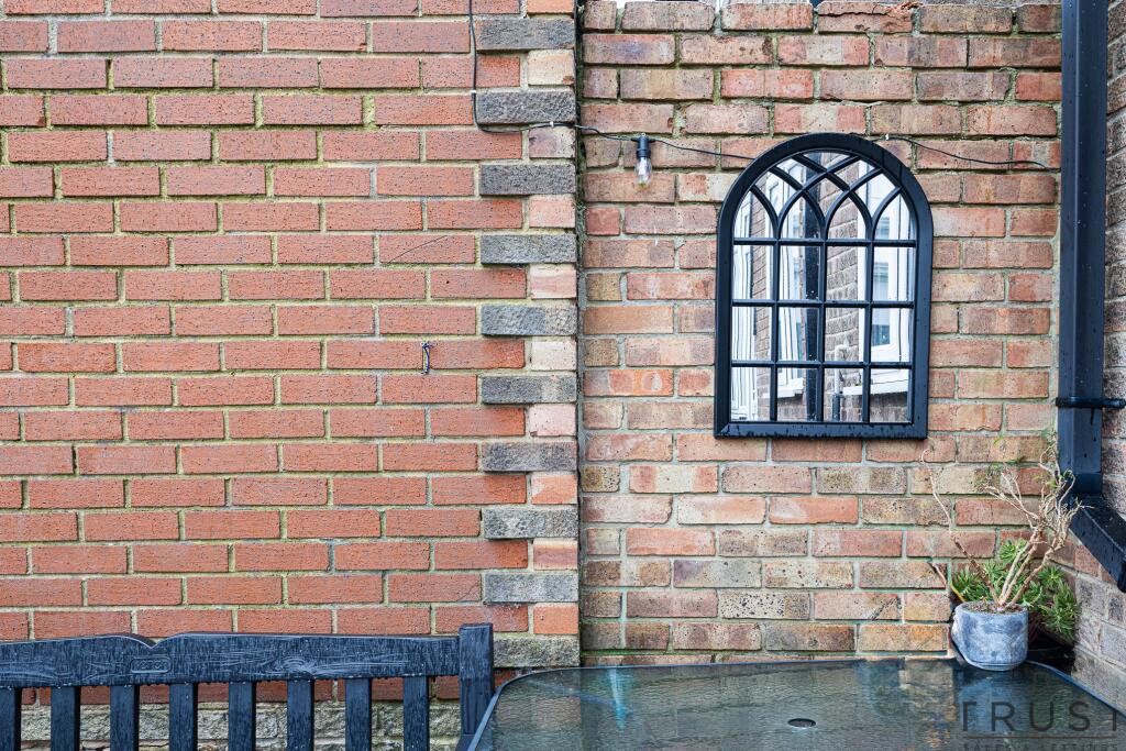 Additional image 34 of Links Avenue, Cleckheaton