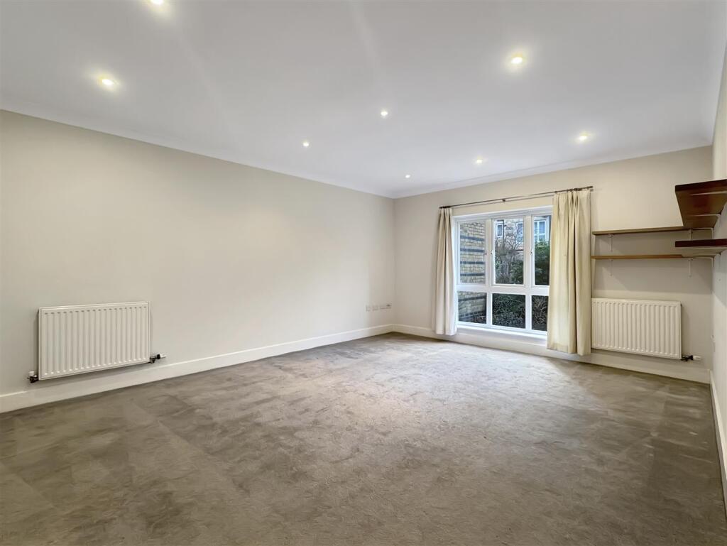 Additional image 5 of Longworth Avenue, Chesterton, Cambridge