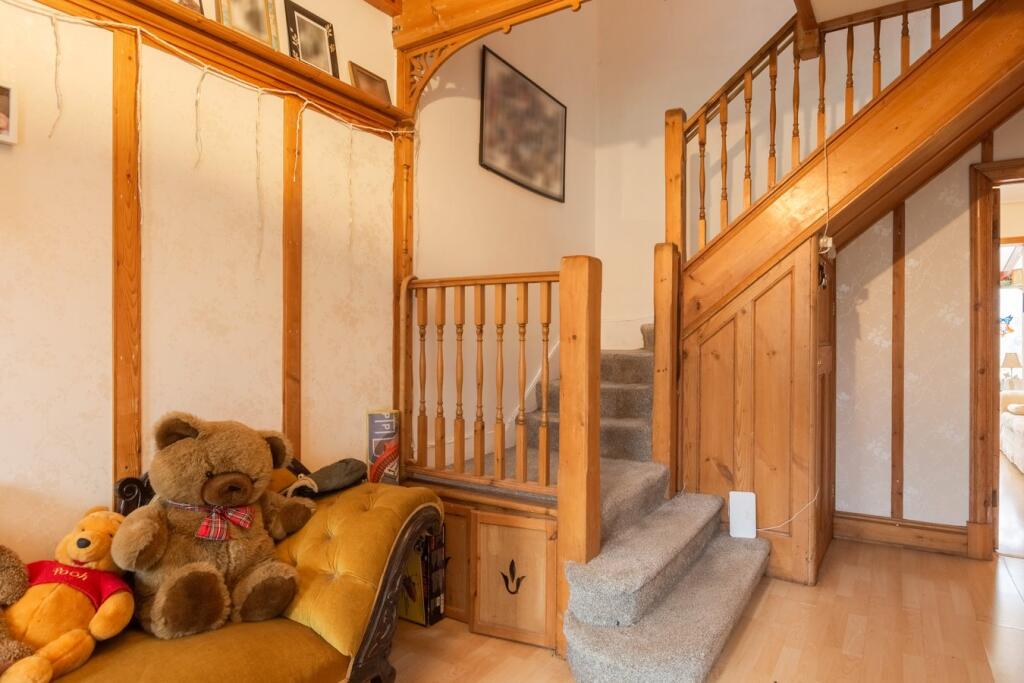 Additional image 20 of Reddons Road, Beckenham, BR3