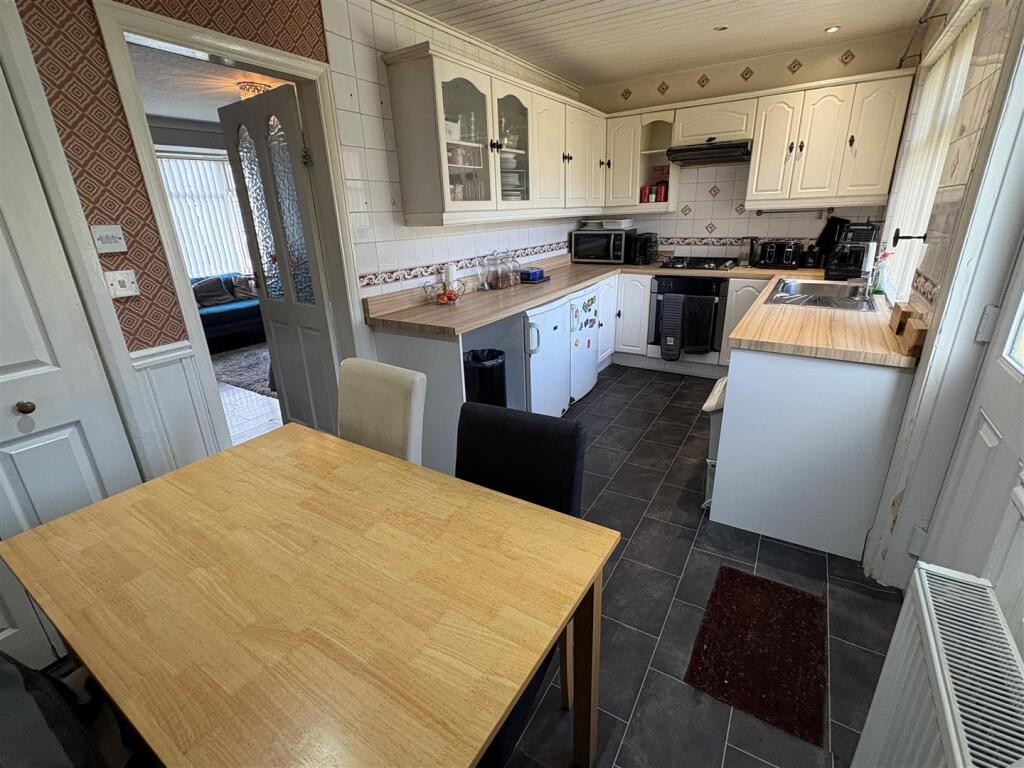 Additional image 7 of Broughton Avenue, Bierley, Bradford