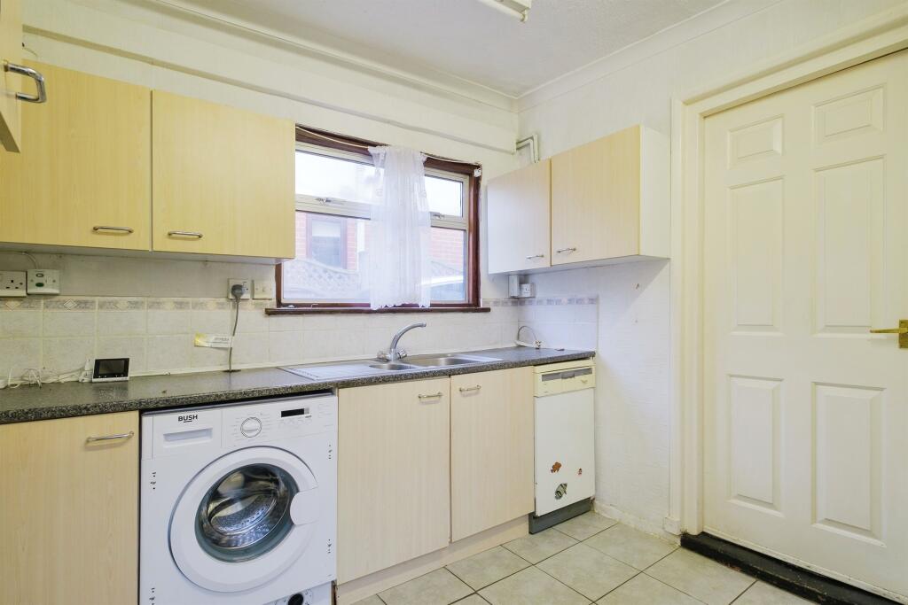 Additional image 7 of Victoria Avenue, Saffron Walden