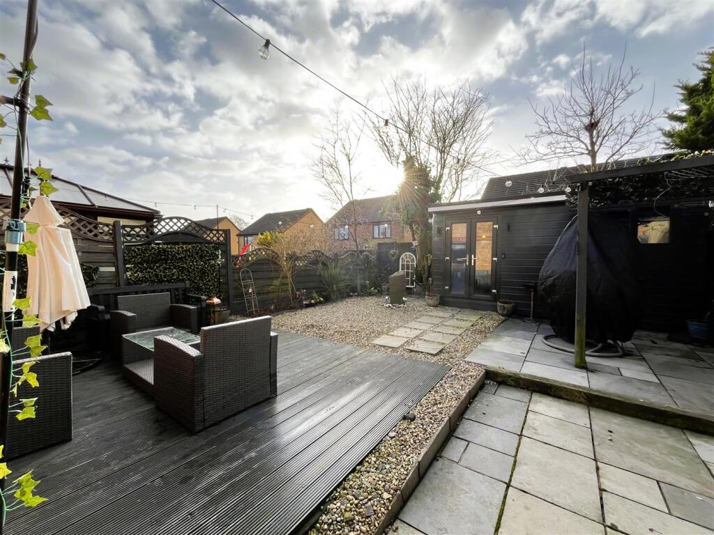 Additional image 16 of Maidwell Way, Bradford