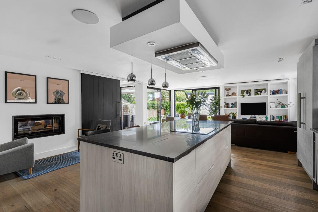 Additional image 5 of Station Road (west), Whittlesford