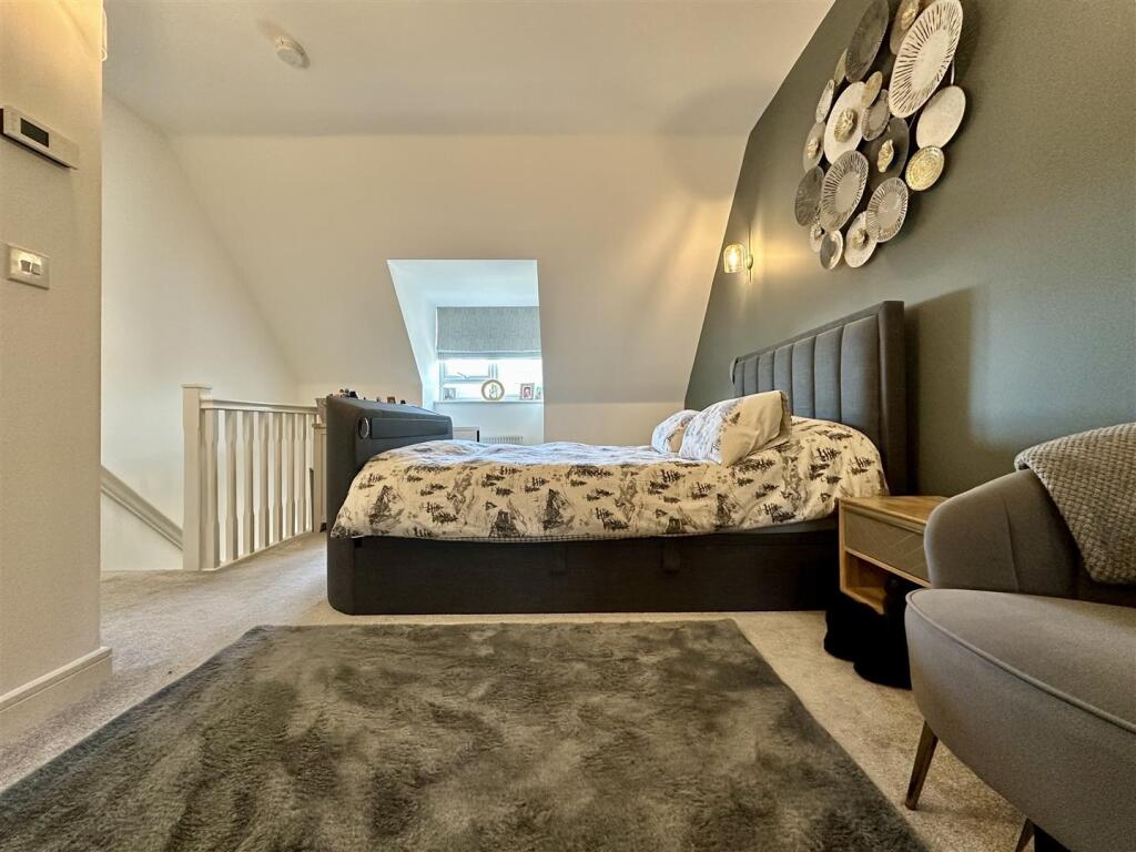 Additional image 3 of Cowleaze Path, Banwell