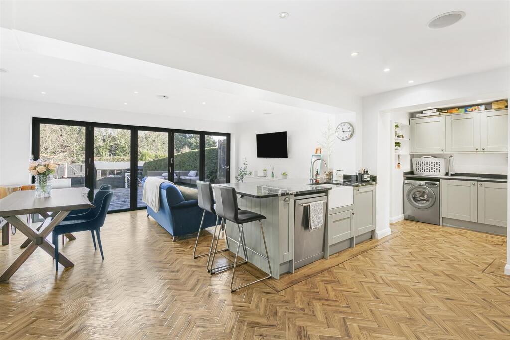 Additional image 3 of Glebe Cottages, Essendon