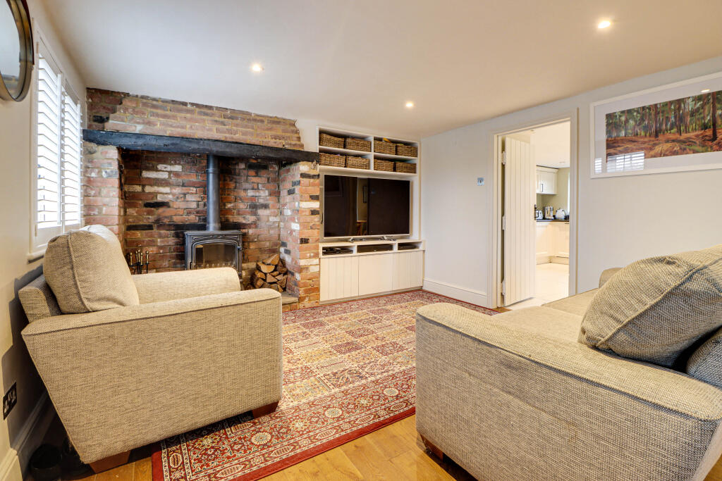 Additional image 2 of Barley Mow Lane, St. Albans, Hertfordshire, AL4