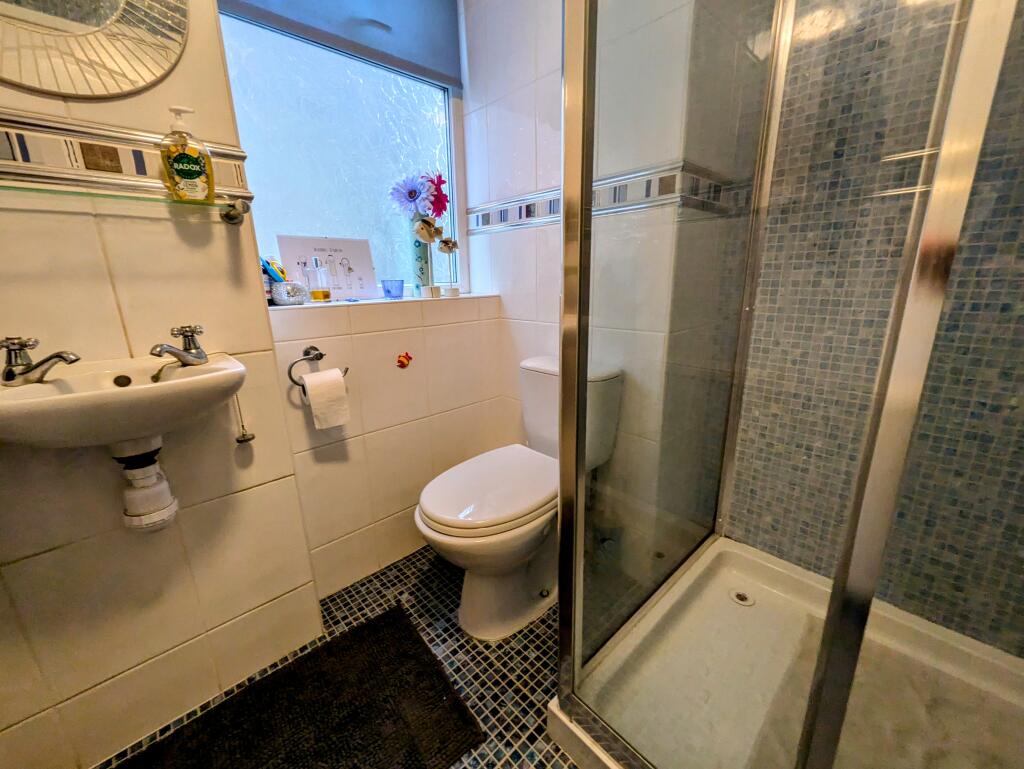 Additional image 13 of Reevy Drive, Bradford, BD6