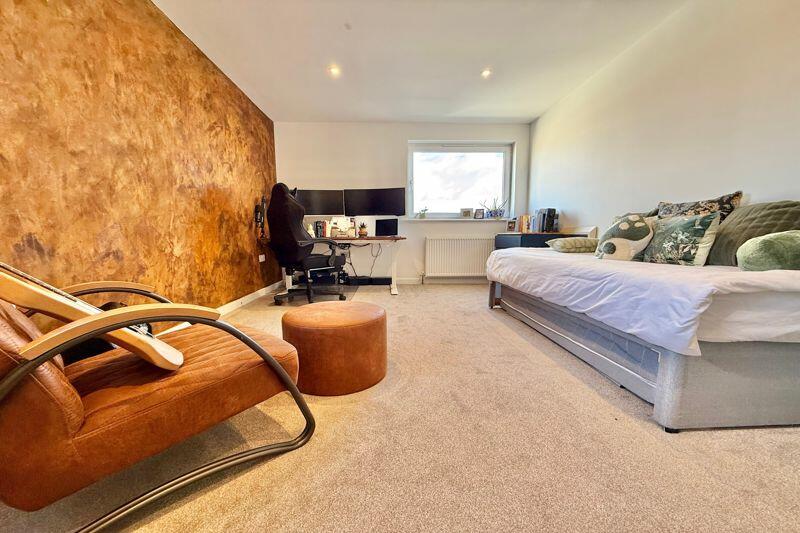 Additional image 16 of 15 Uphill Road North, Weston-Super-Mare.