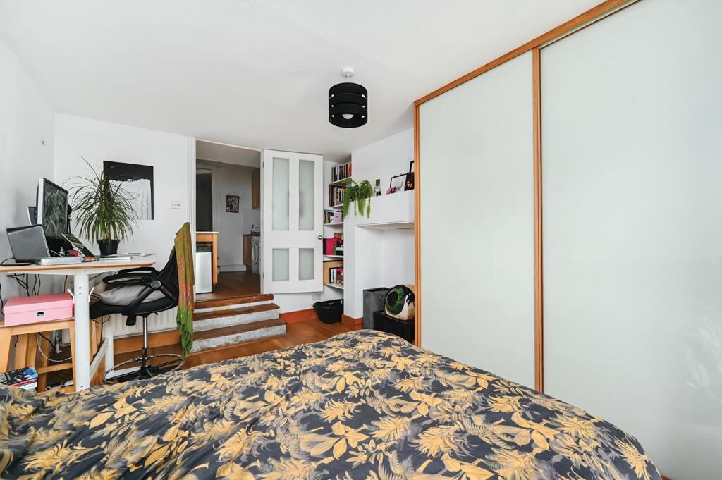 Additional image 12 of Tivoli Crescent, Brighton, BN1