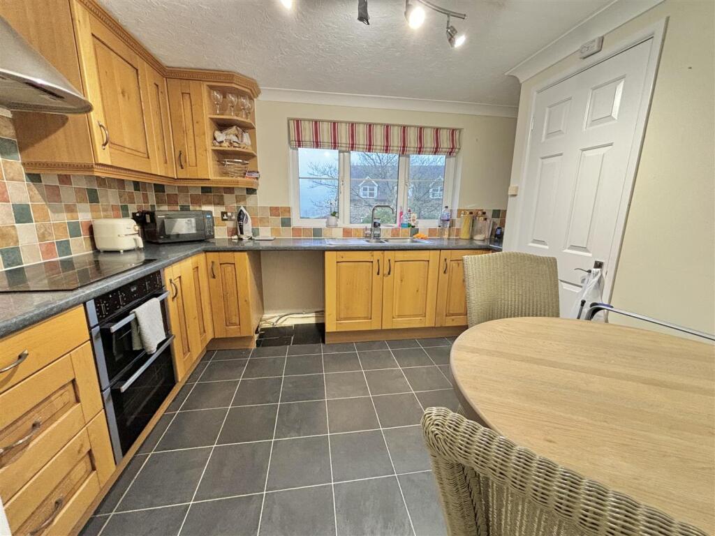 Additional image 5 of Loop Farm Road, Lytchett Matravers