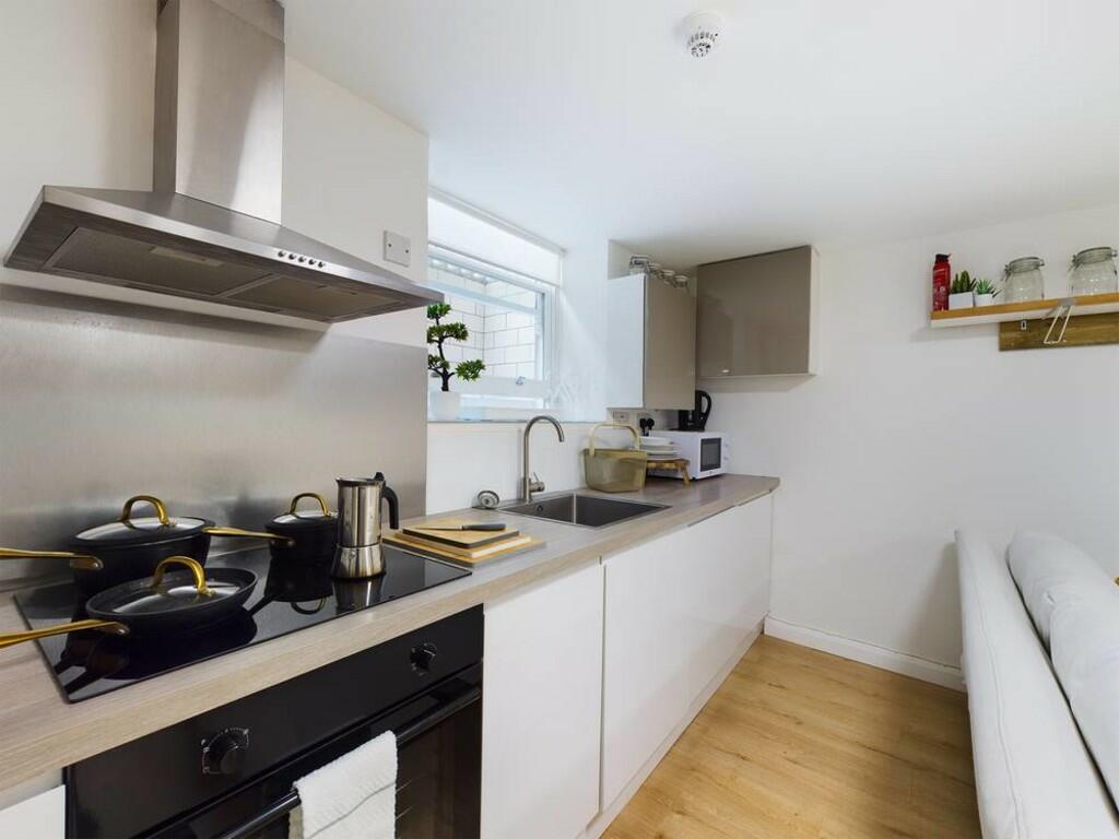 Additional image 3 of Bond Street, Brighton